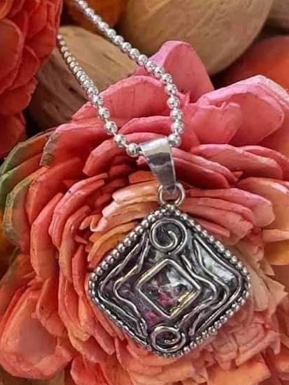Ornate Sterling Diamond Shaped Necklace